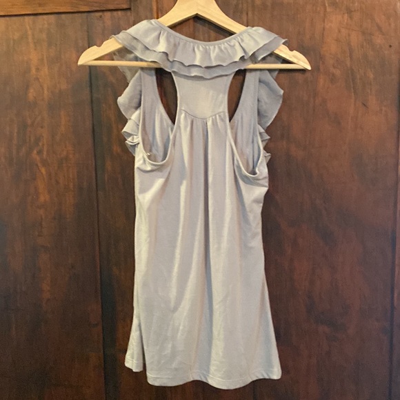 Eyeshadow Ruffle Tank Top - Picture 5 of 8